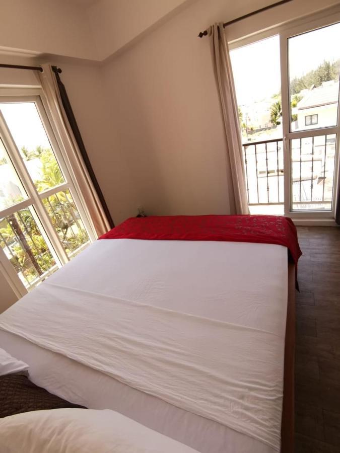 Rayon Vert Bleuphorie Beach Apartment Flic en Flac ภายนอก รูปภาพ